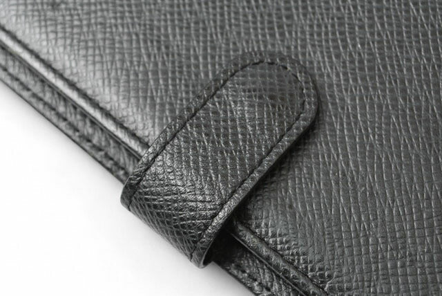 Louis Vuitton Taiga Leather Agenda Cover