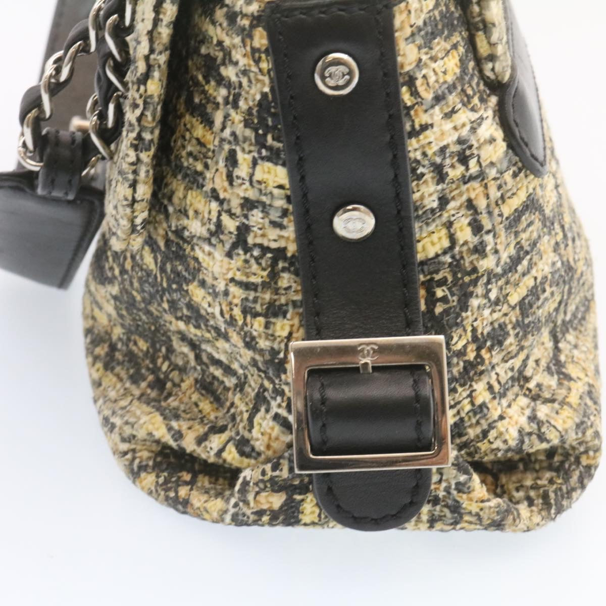 Luxury Chanel Camellia Icon Turn lock Chain Flap ShoulderBag Beige Black CC  24396A