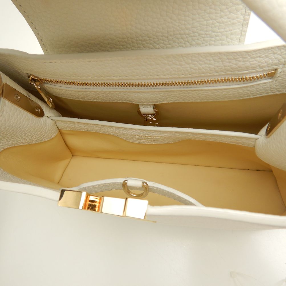 Louis Vuitton Capucines BB Handbag M57941