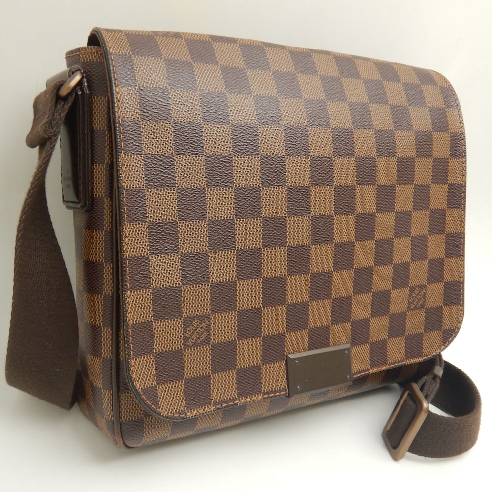 Louis Vuitton Damier District PM Shoulder Bag N41213