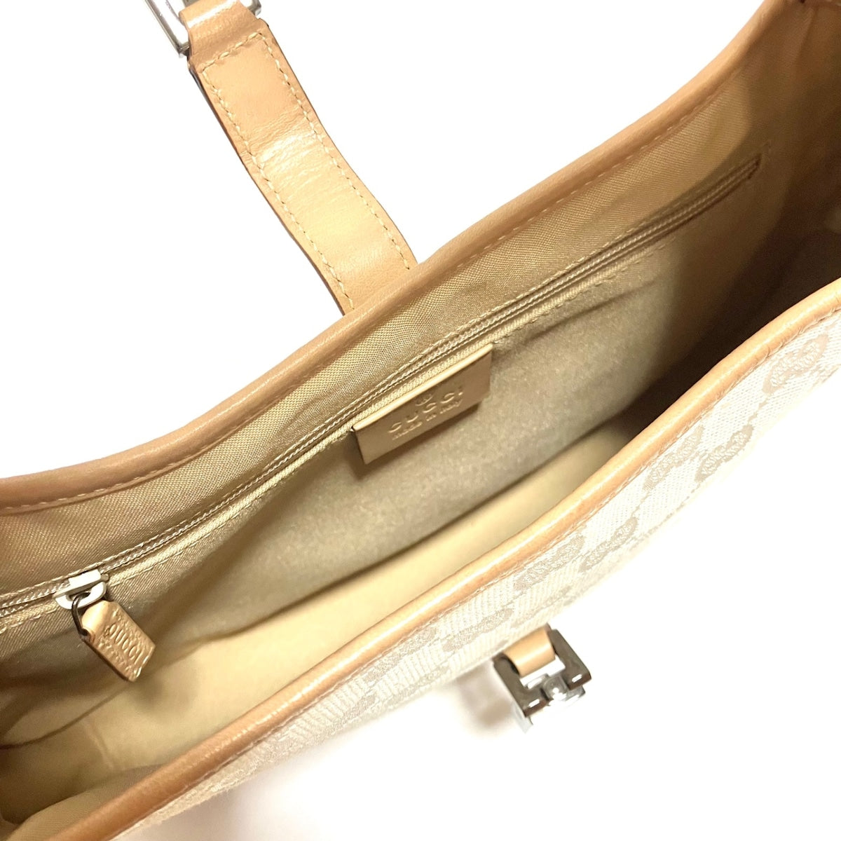 Gucci Jackie  Canvas Shoulder Bag ()