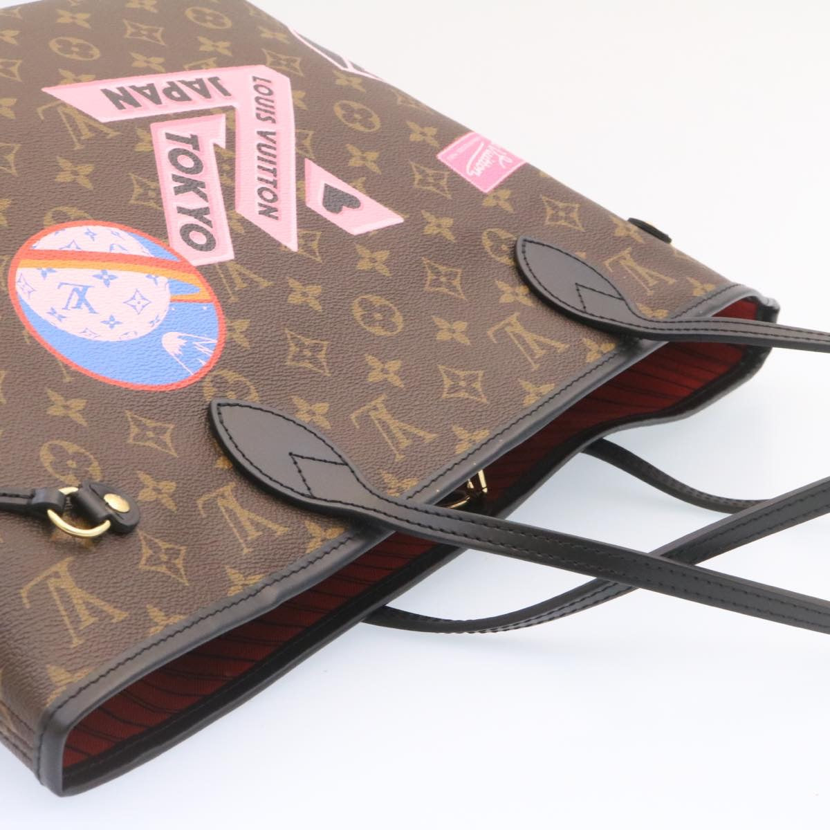 LOUIS VUITTON Monogram World Tour Neverfull MM Tote Bag M42844 LV 26563S