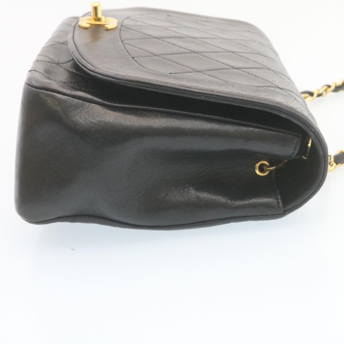 Luxury Chanel Chain Turn Lock Diana Matelasse Shoulder Bag Lamb Skin Black  28282A