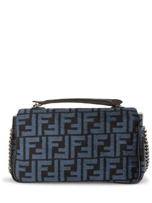 Luxury Fendi Baguette Chain Medium Shoulder Bag Blue