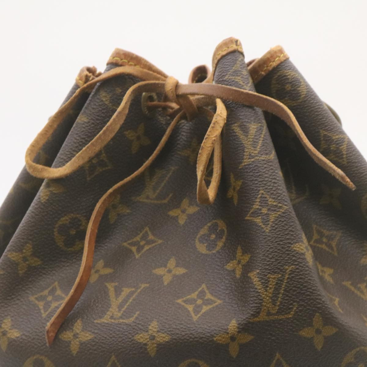 LOUIS VUITTON Monogram Noe Shoulder Bag M42224 LV 28784