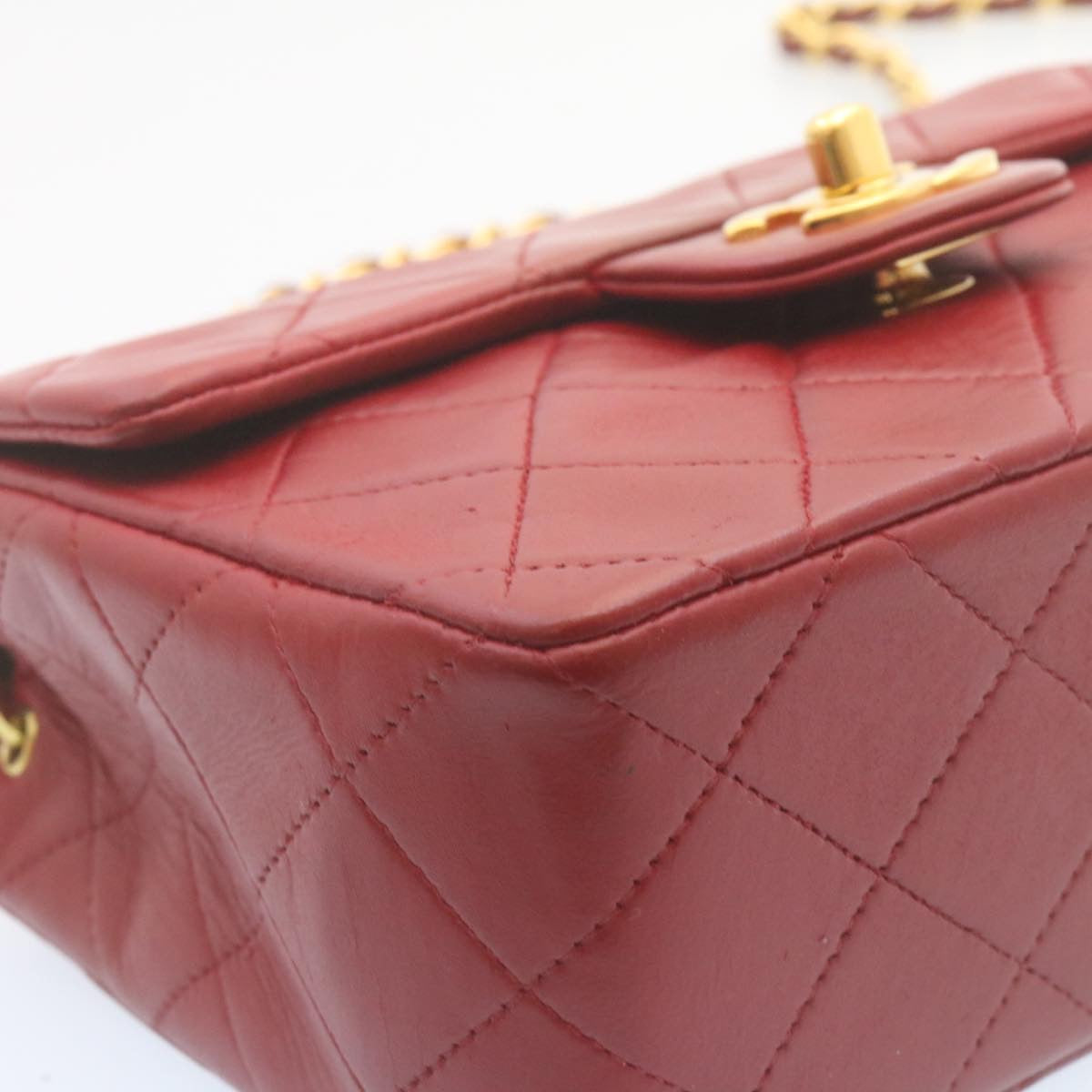 CHANEL Matelasse Chain Flap Shoulder Bag Lamb Skin Turn Lock Red CC  29038