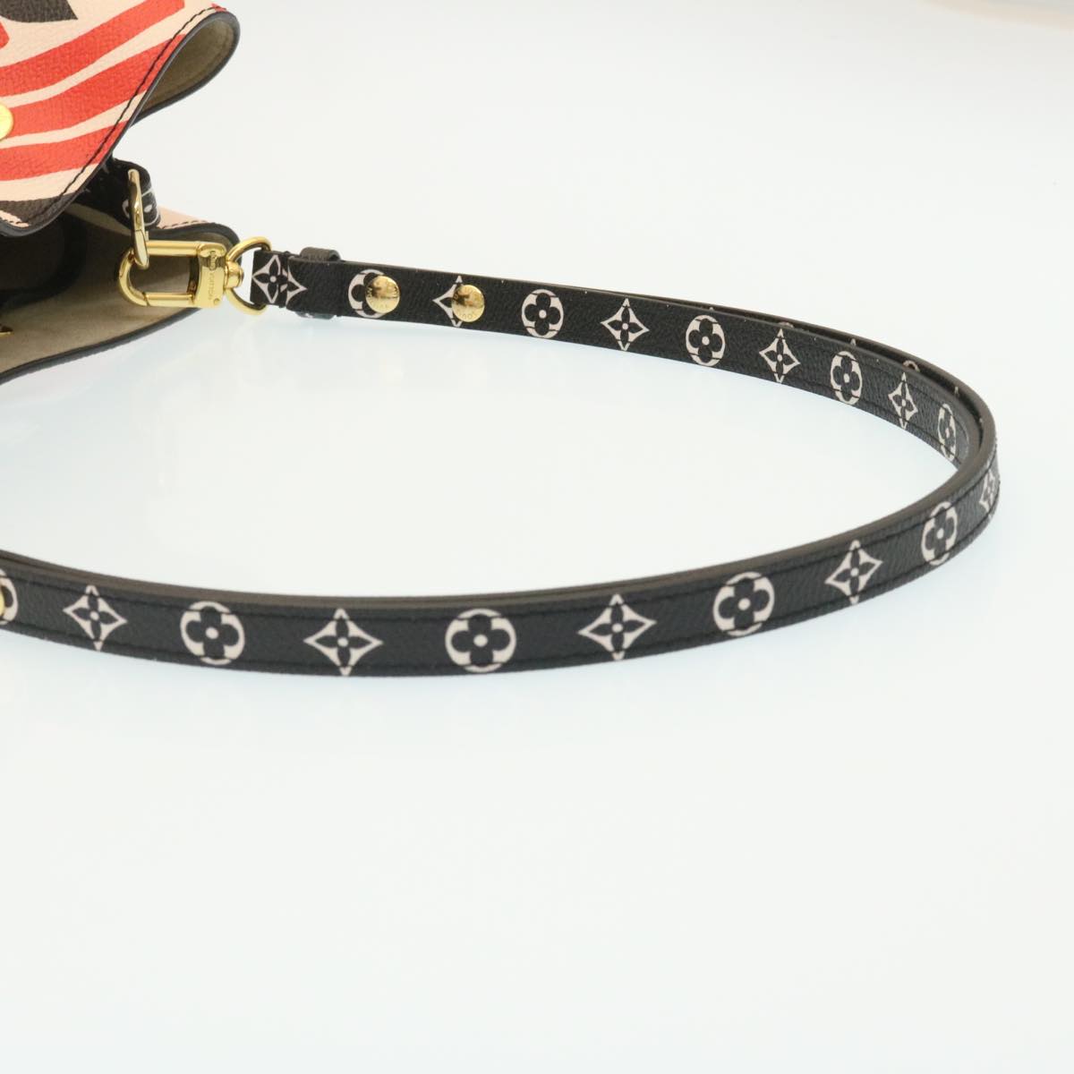 LOUIS VUITTON Monogram Giant LV Clafoutis Neo Noe Shoulder Bag Red 29182S