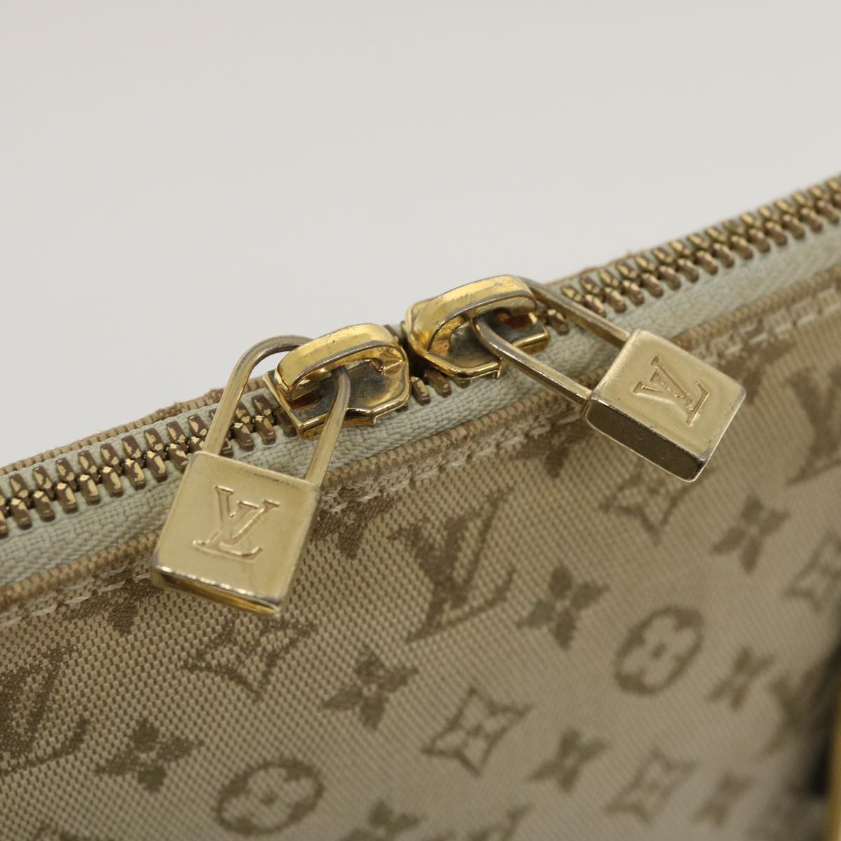 LOUIS VUITTON Monogram Mini Alma Haut Hand Bag Khaki M92203 LV 29629