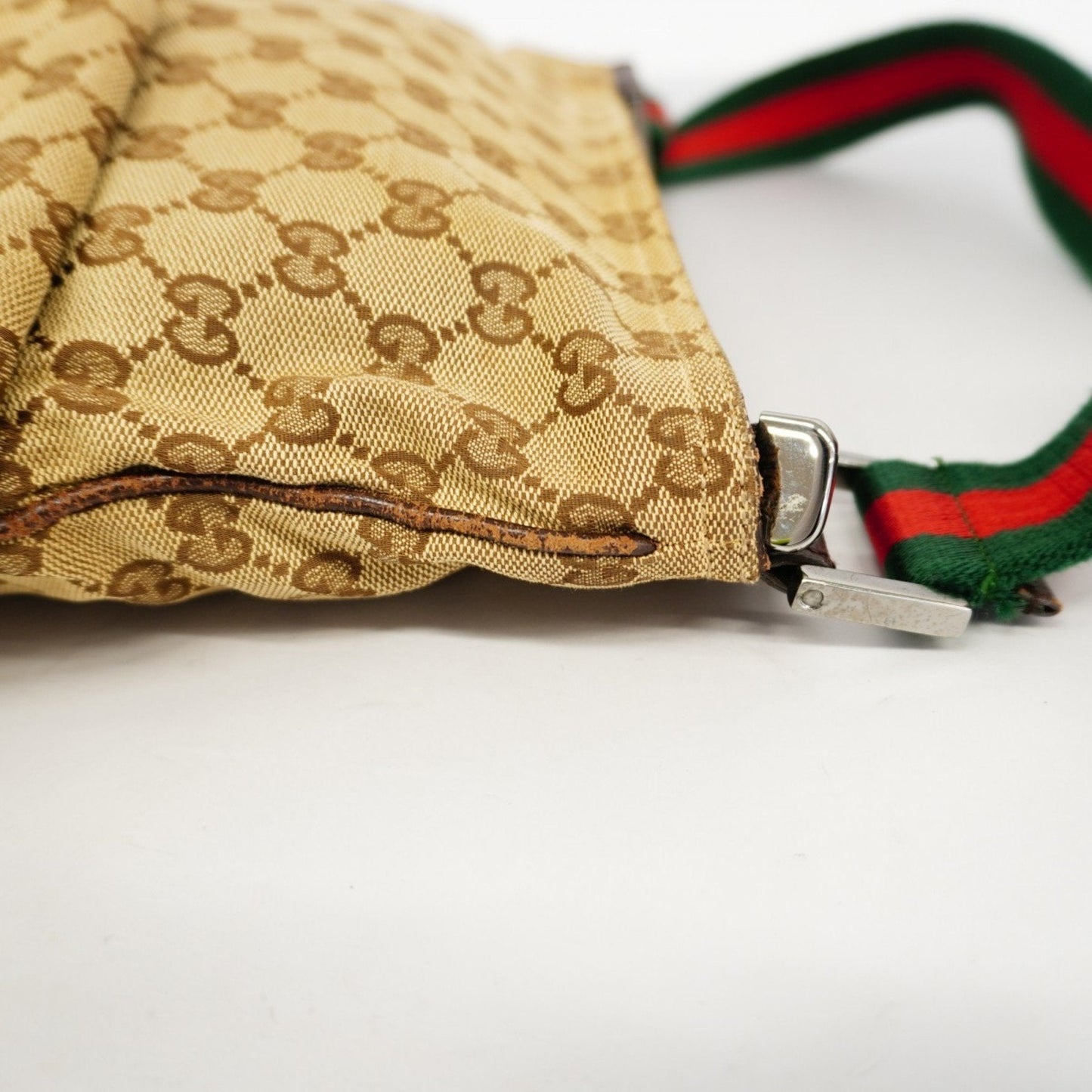Gucci Gg Canvas  Canvas Shoulder Bag ()