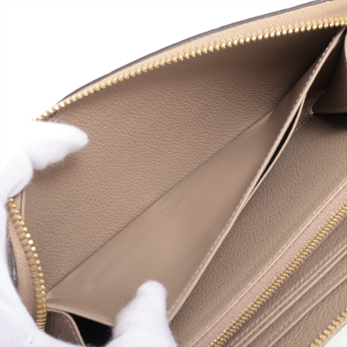 Louis Vuitton Monogram Amplant  Wallet M69034 Tour Trail Round Zip Wallet