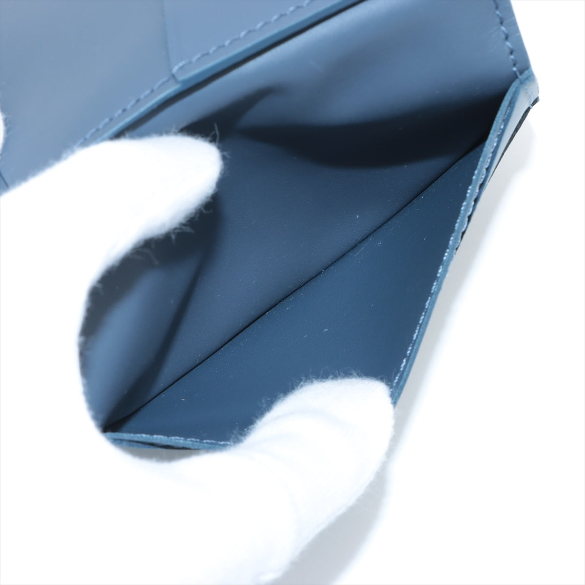 Louis Vuitton Monogram Shadow Organizer Do Push   Blue Card Case M82324  Reaction