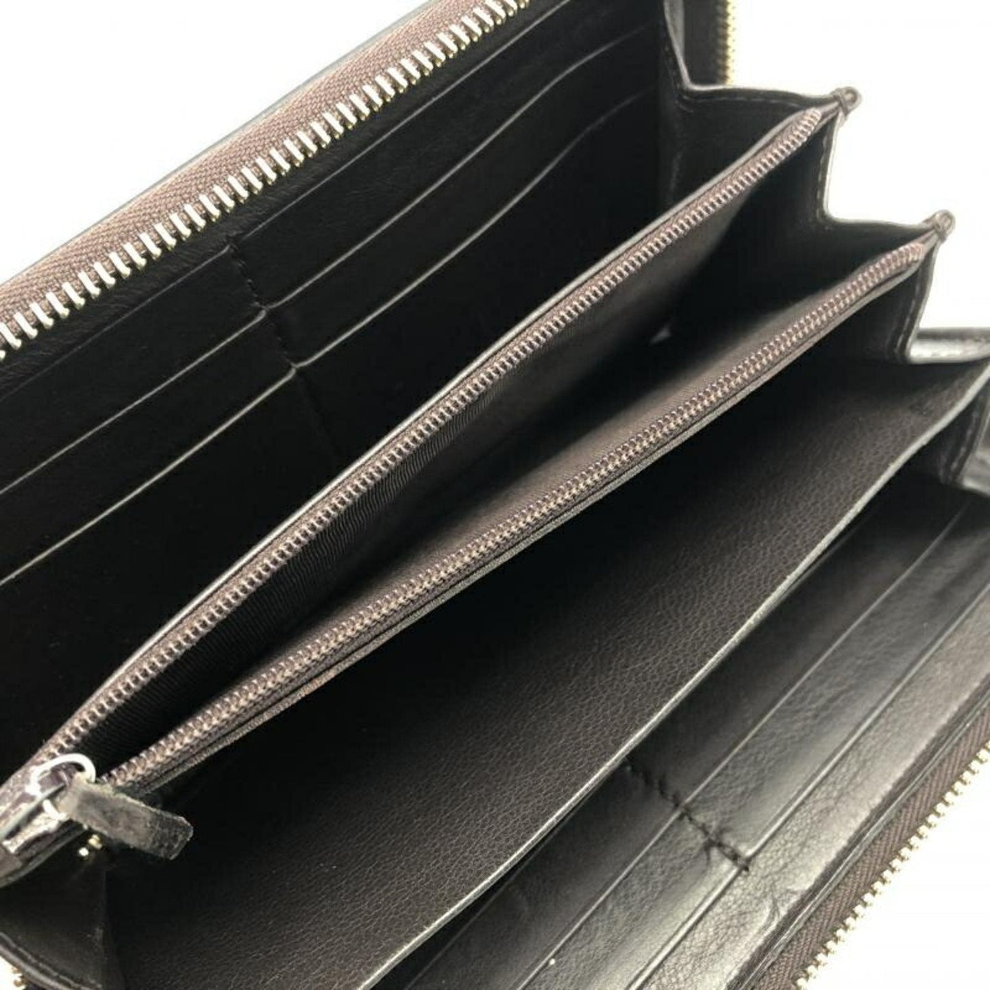 Gucci  Leather Wallet  ()