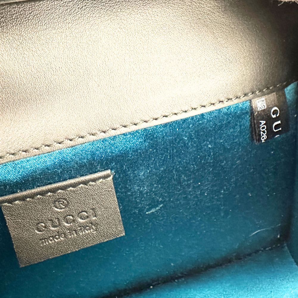 Luxury Gucci Trending 2025 Square G  Velvet Shoulder Bag ()