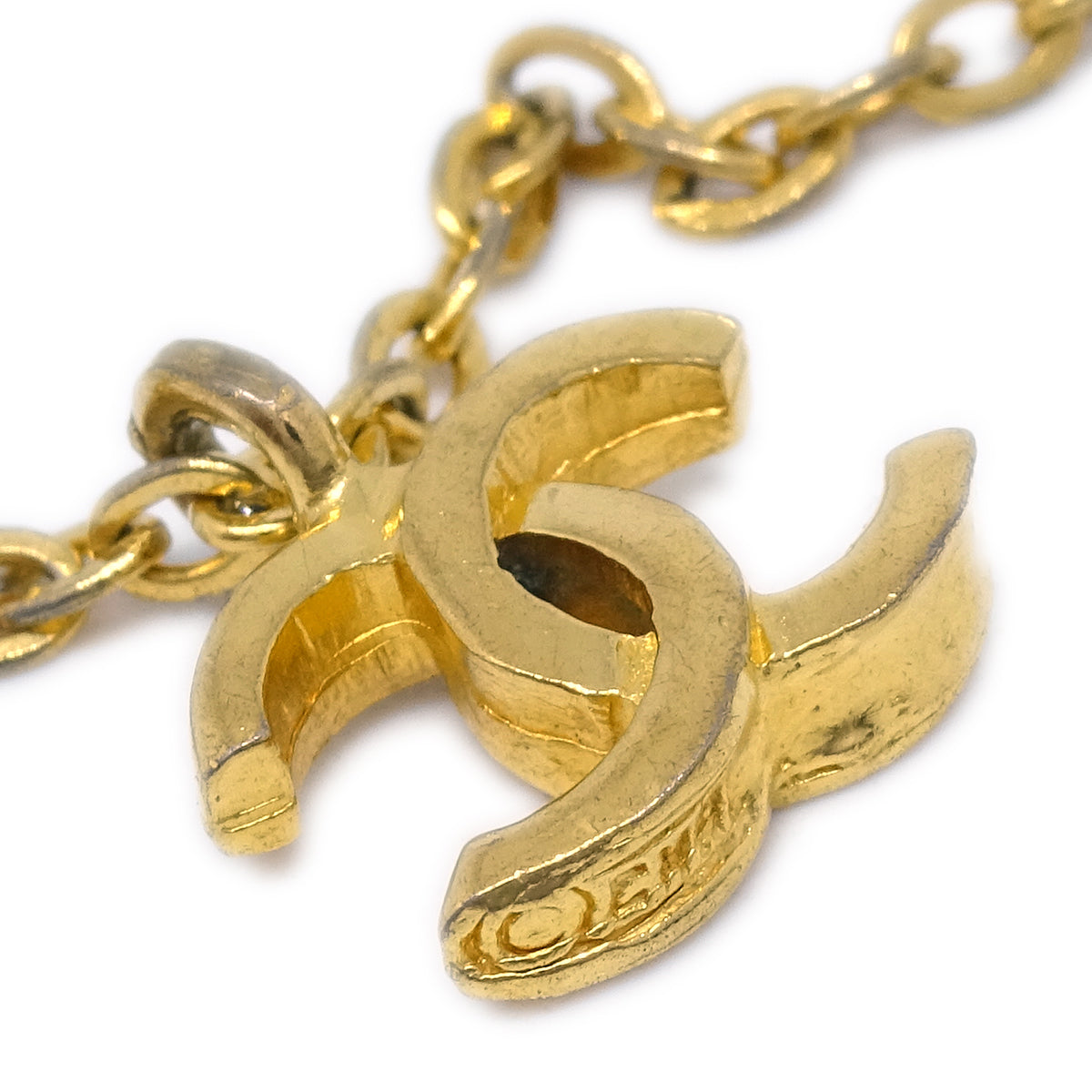 Chanel Gold CC Pendant Necklace 683