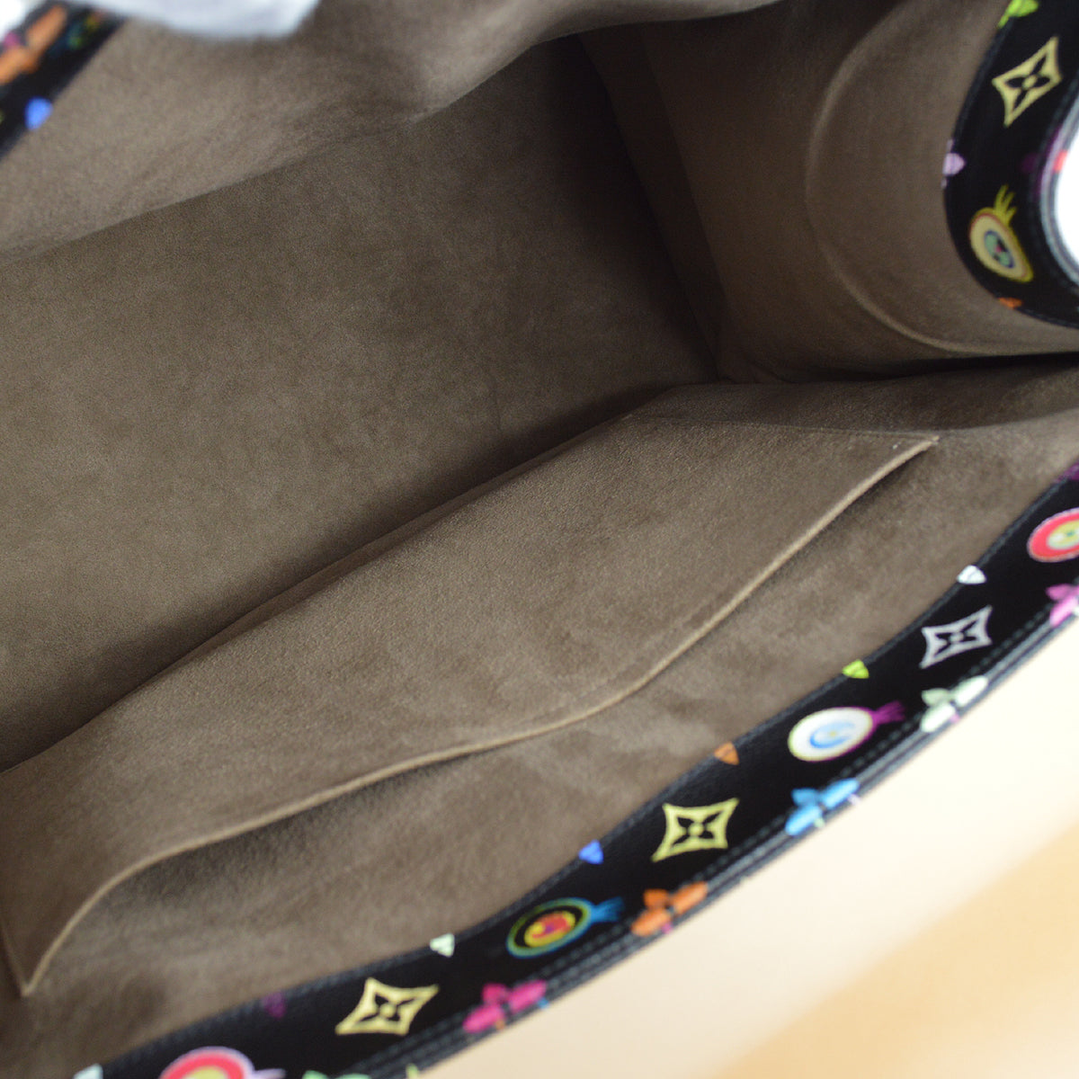 Louis Vuitton * 2003 Eye Love Monogram Multicolor Sac Gigantic M92056