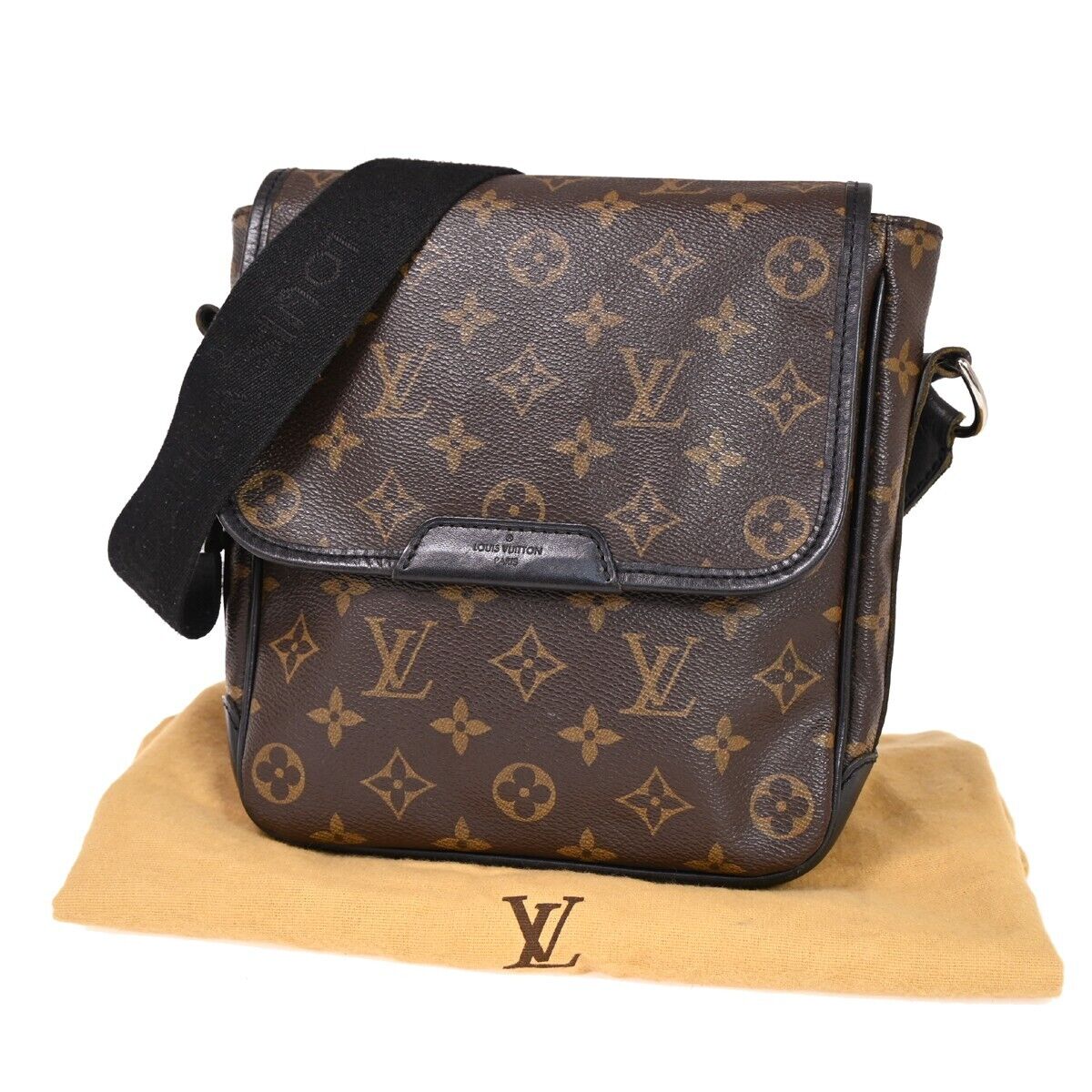 Louis Vuitton Bass  Canvas Shoulder Bag ()