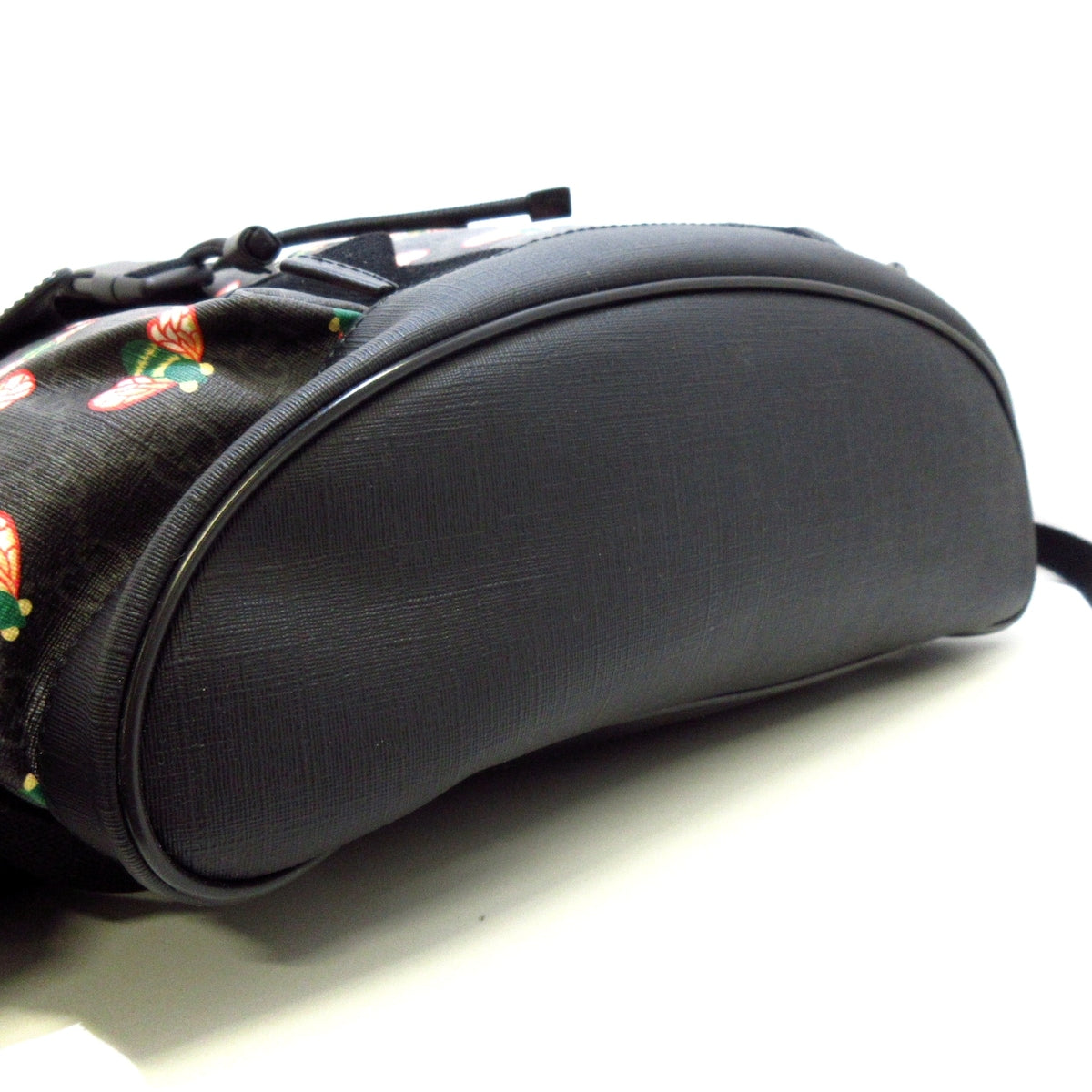 Luxury Gucci Trending 2025 Gg Supreme  Canvas Backpack Bag ()