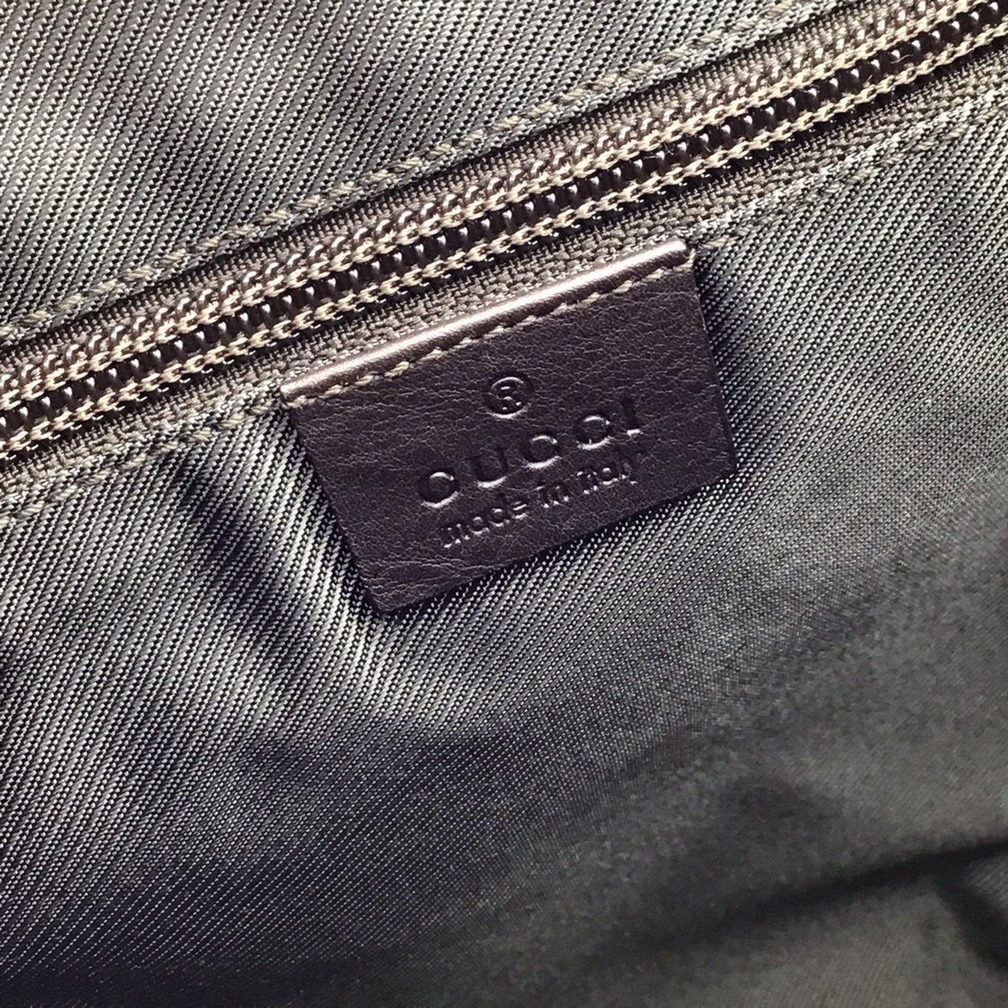 Gucci Gg Canvas  Canvas Tote Bag ()