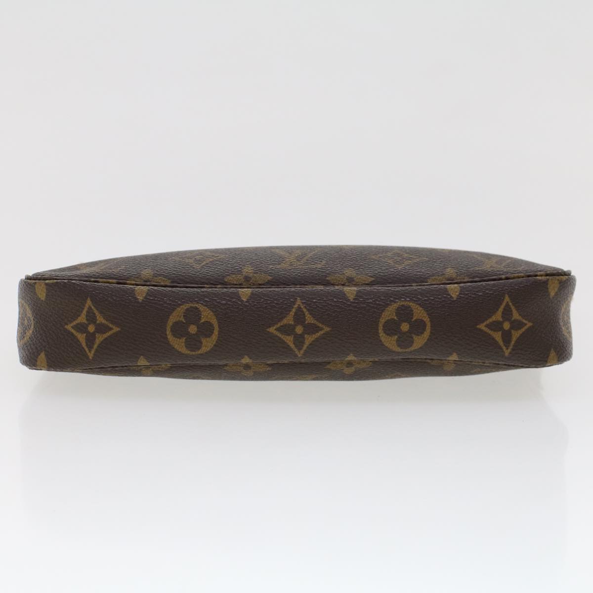Louis Vuitton Pochette Accessoire  Canvas Clutch Bag ()