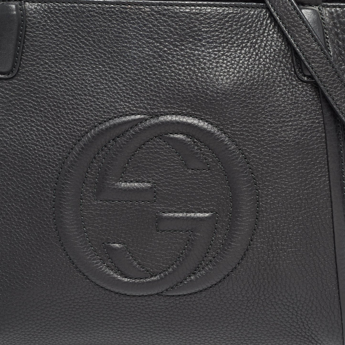 Luxury Gucci Trending 2025 Black Leather Small Soho Zipped Tote