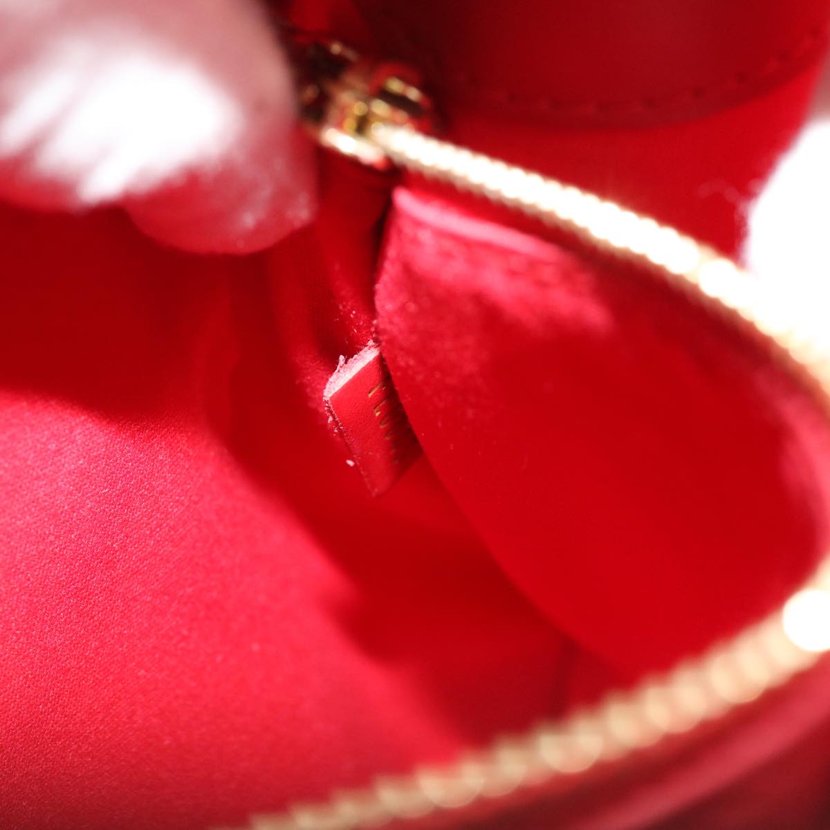 LOUIS VUITTON Epi Mandala MM Shoulder Bag Red M5889E LV 30493