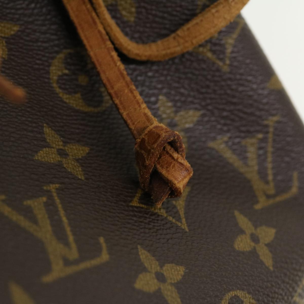 LOUIS VUITTON Monogram Noe Shoulder Bag M42224 LV 30540