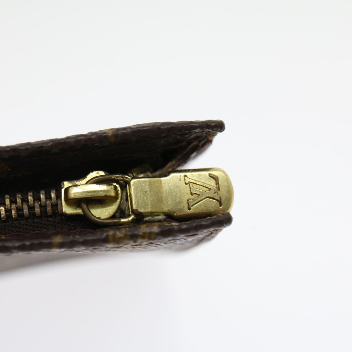 LOUIS VUITTON Monogram Bucket GM Accessory Pouch LV 30799