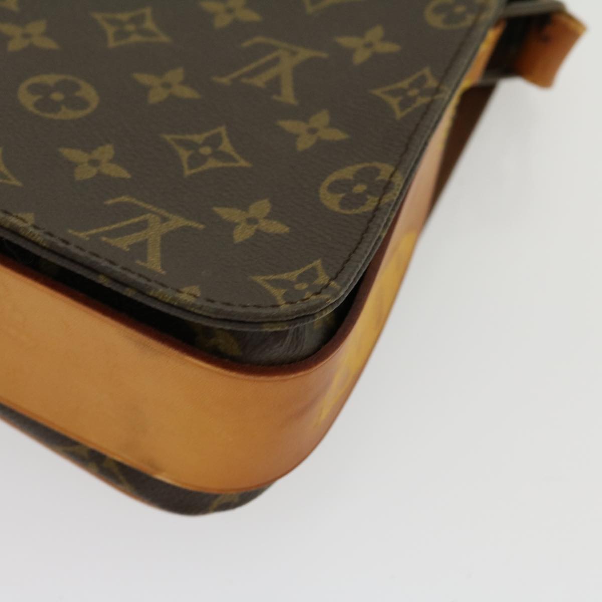 LOUIS VUITTON Monogram Cartouchiere GM Shoulder Bag M51252 LV 30833