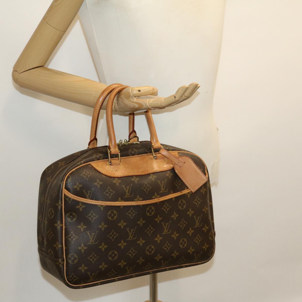 LOUIS VUITTON Monogram Deauville Hand Bag M47270 LV 30838