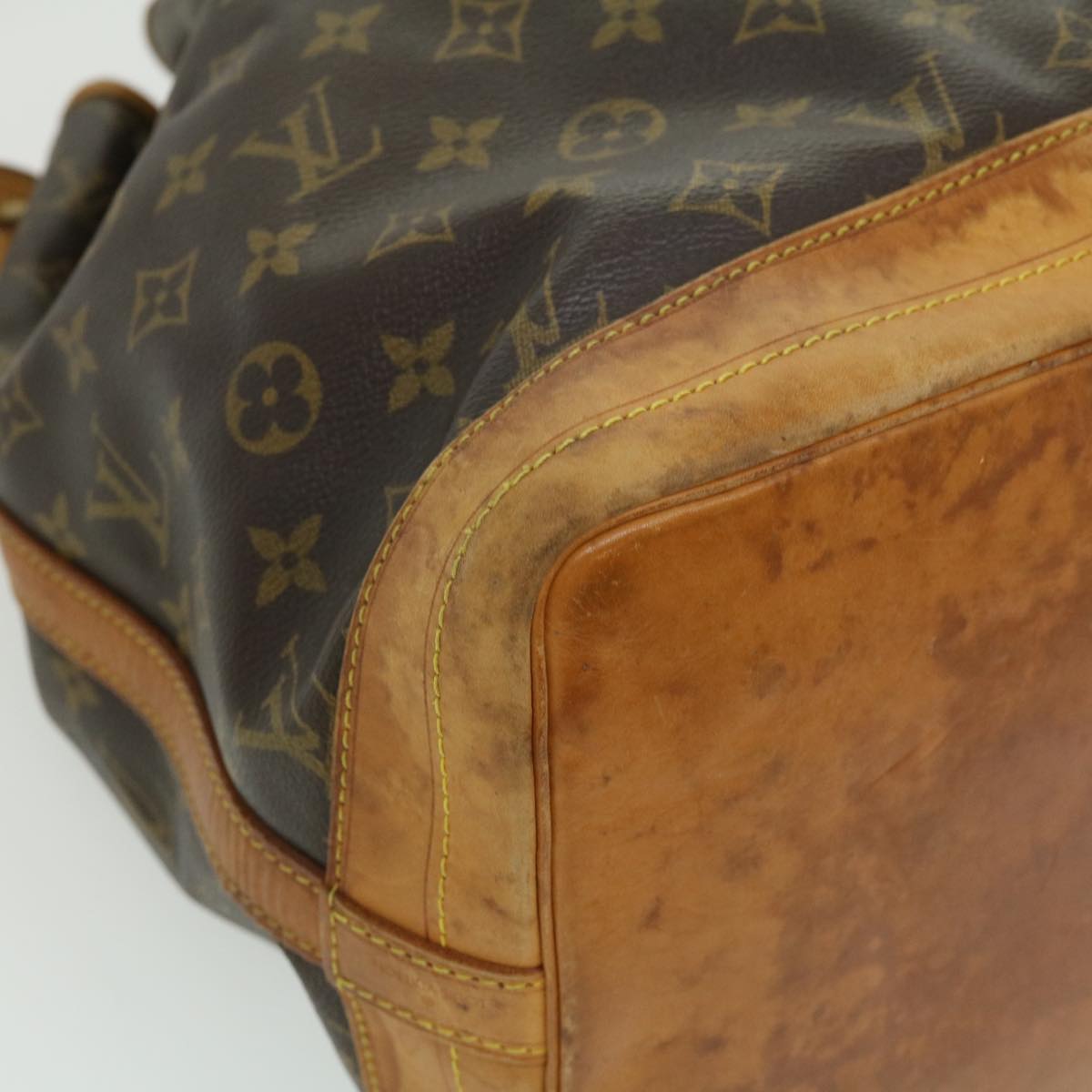 LOUIS VUITTON Monogram Noe Shoulder Bag M42224 LV 30870