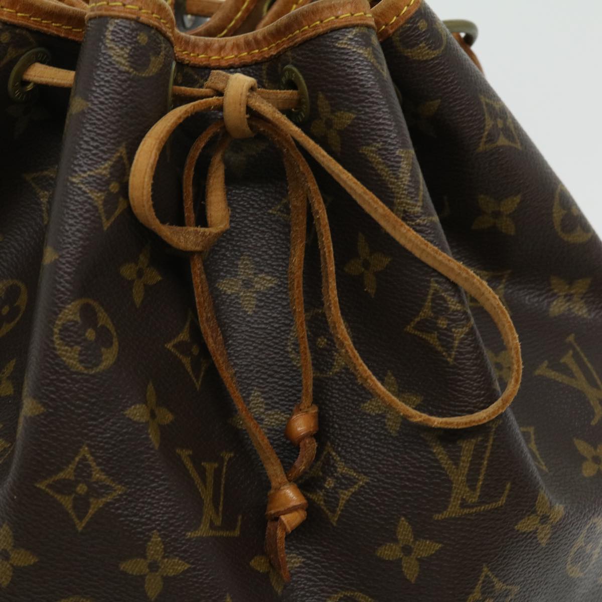 LOUIS VUITTON Monogram Noe Shoulder Bag M42224 LV 30870