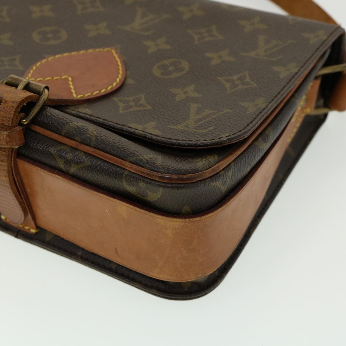 LOUIS VUITTON Monogram Cartouchiere MM Shoulder Bag M51253 LV 30876