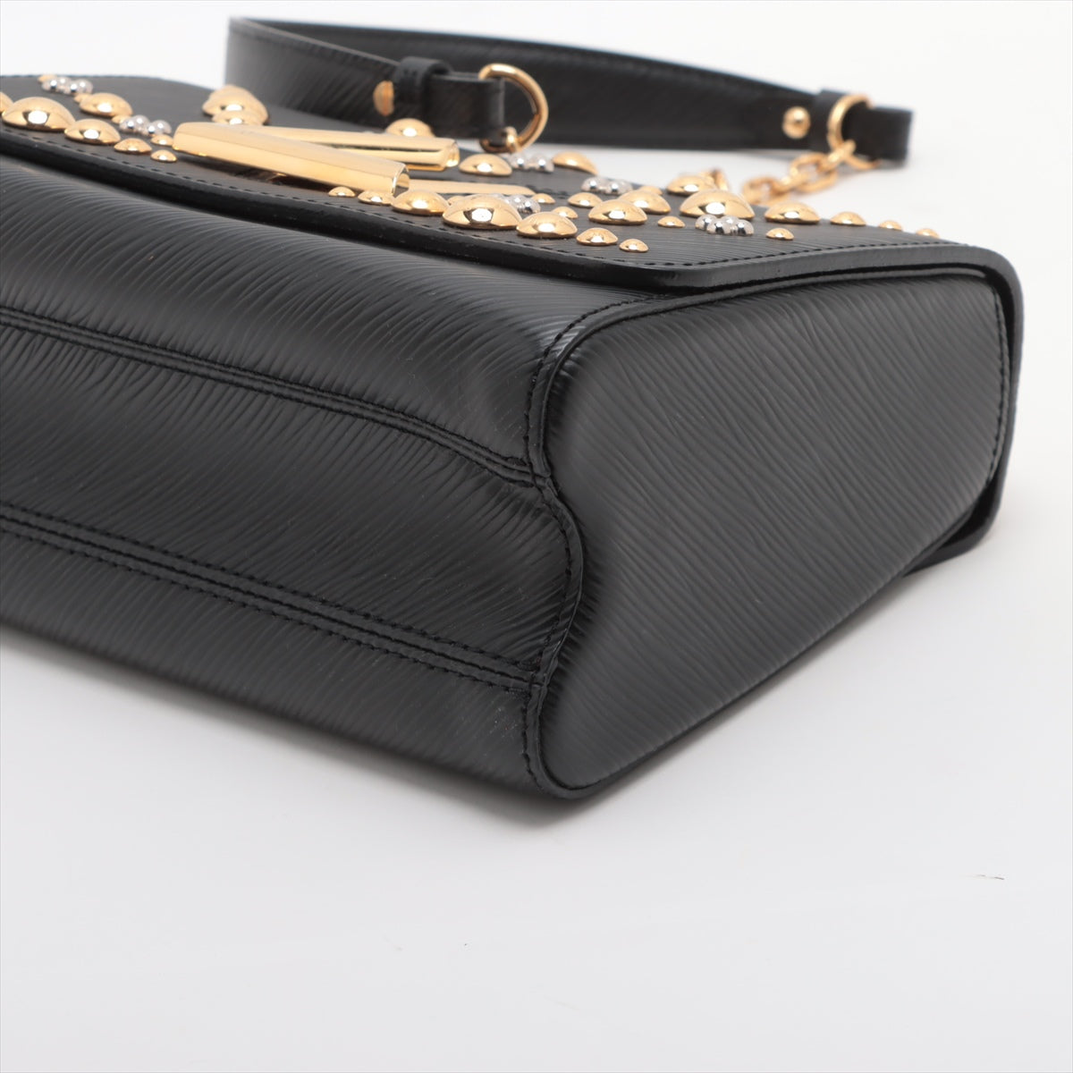 Louis Vuitton Epi Twist MM M52510 Mirrored