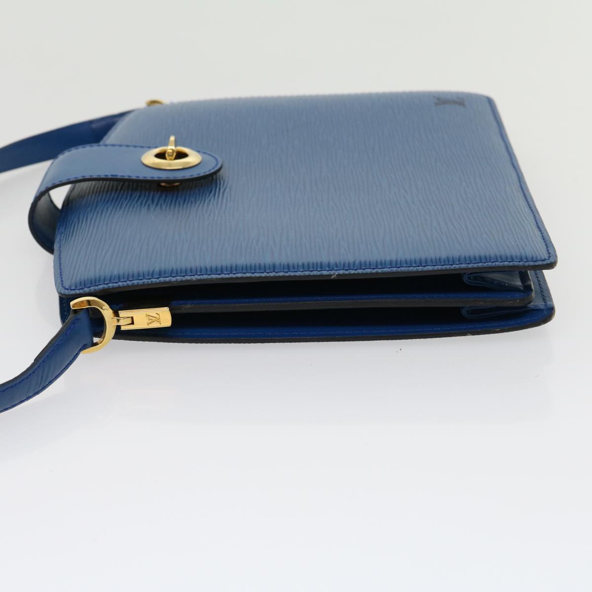 LOUIS VUITTON Epi Capucines Shoulder Bag Blue M52345 LV 31094