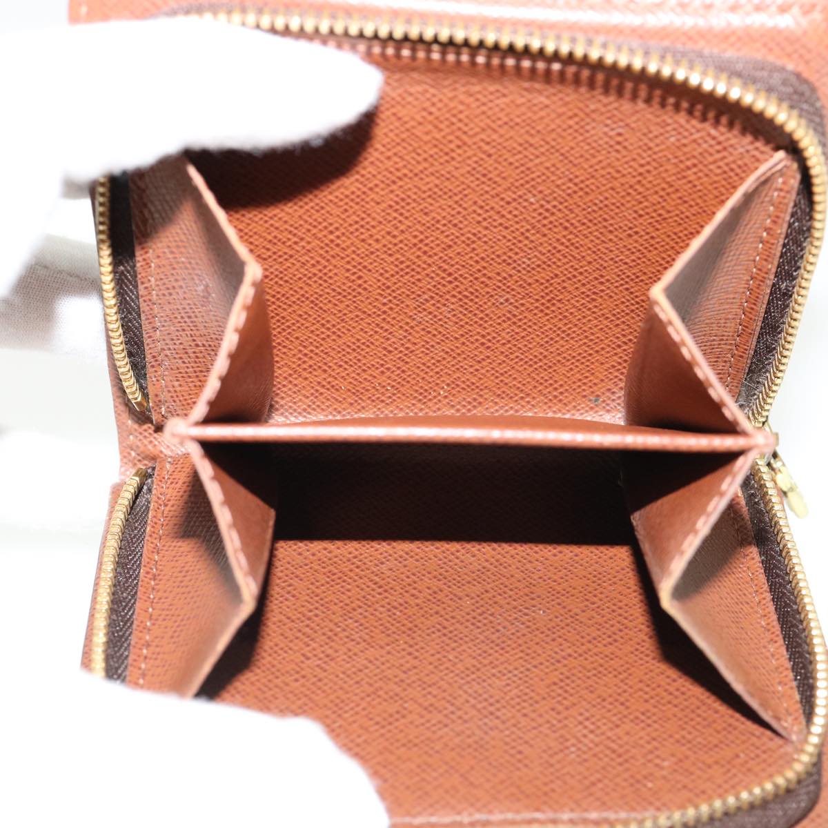 LOUIS VUITTON Monogram Compact zip Wallet M61667 LV 31500