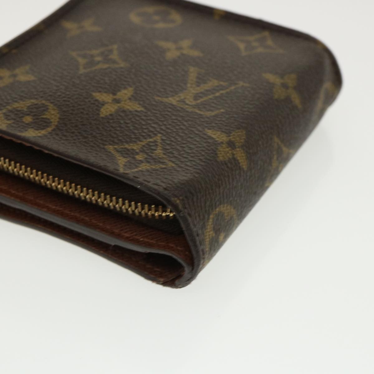 LOUIS VUITTON Monogram Compact zip Wallet M61667 LV 31500