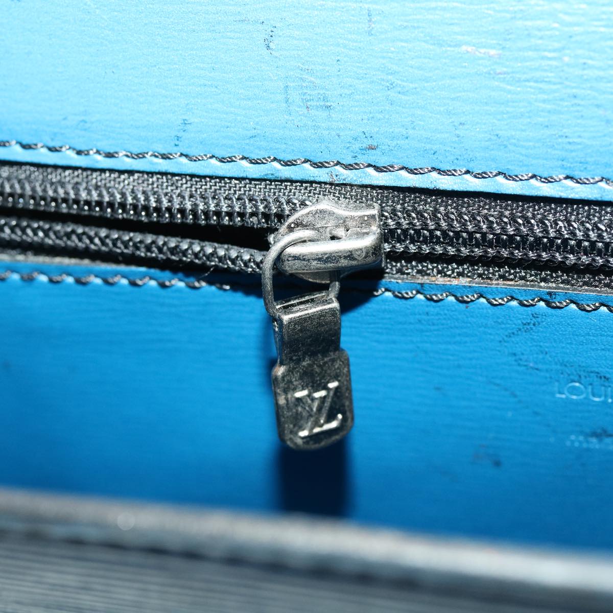 LOUIS VUITTON Epi Arsch Shoulder Bag 2Way clutch Blue M52575 LV 31721
