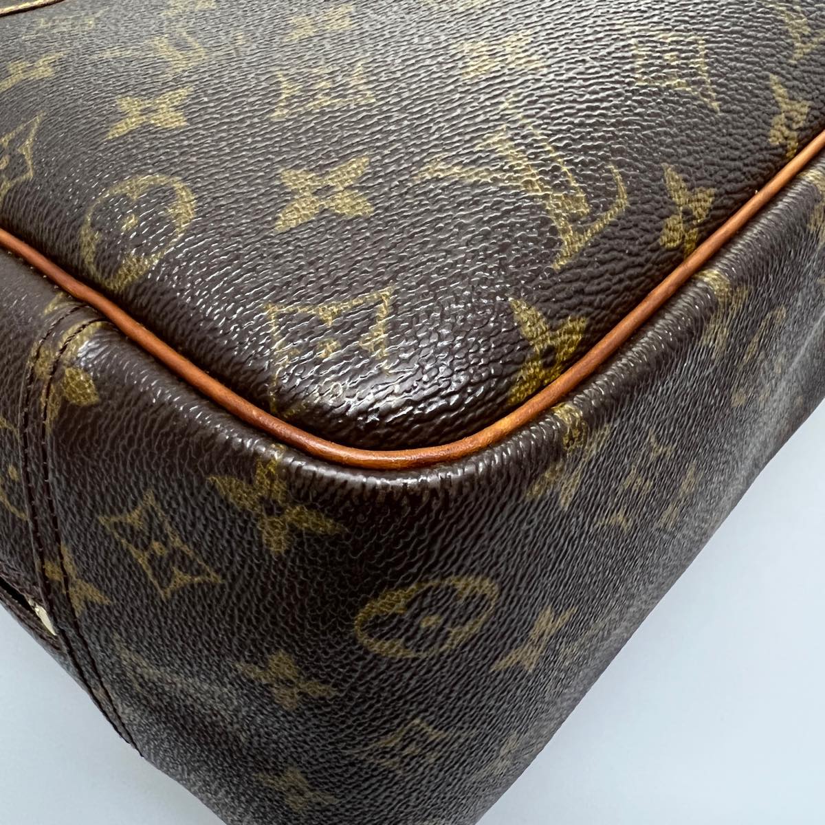 LOUIS VUITTON Monogram Deauville Hand Bag M47270 LV 31753