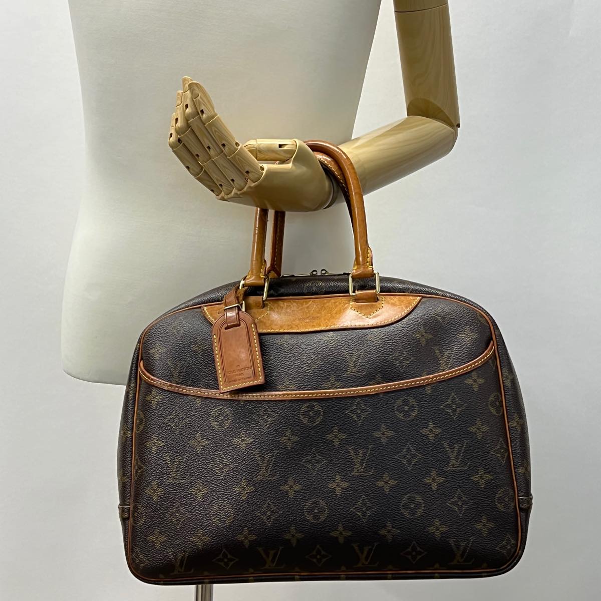 LOUIS VUITTON Monogram Deauville Hand Bag M47270 LV 31753