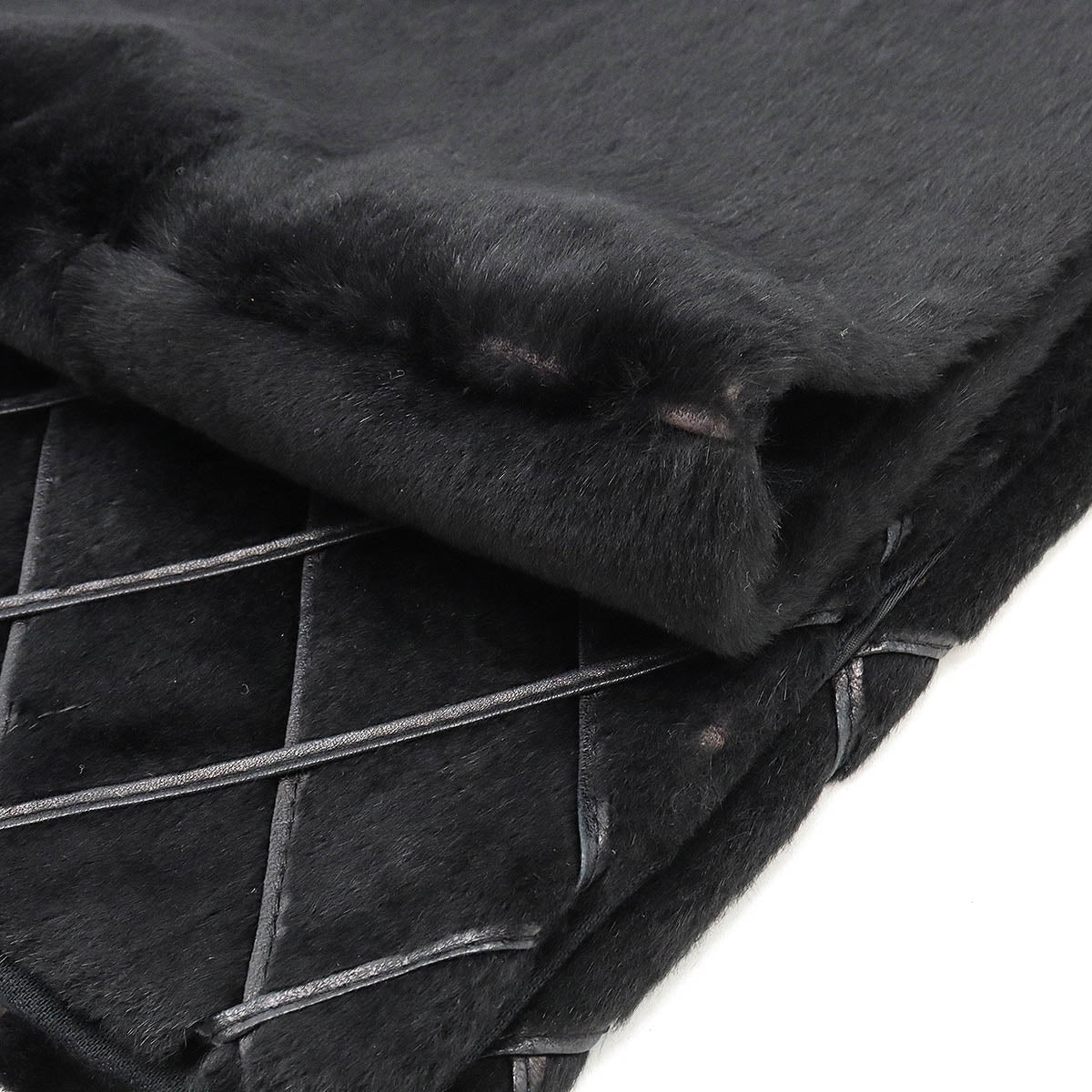 Chanel Matelassé Fur Scarf Black
