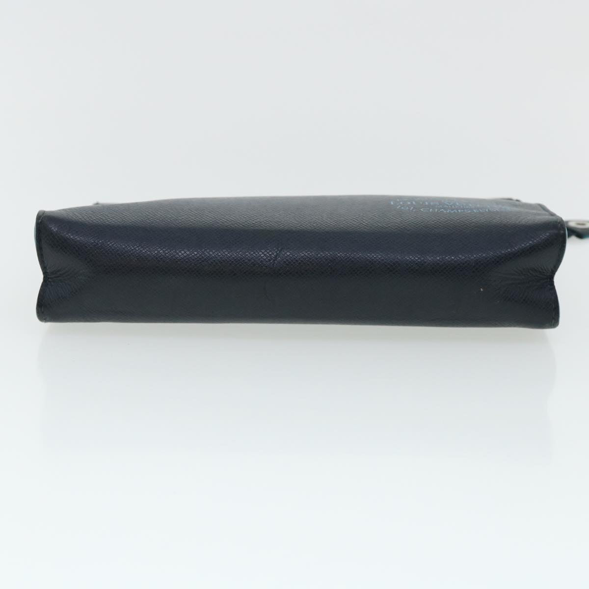 LOUIS VUITTON Taiga Pochette Voyager MM Clutch Bag Navy M30397 LV 31811