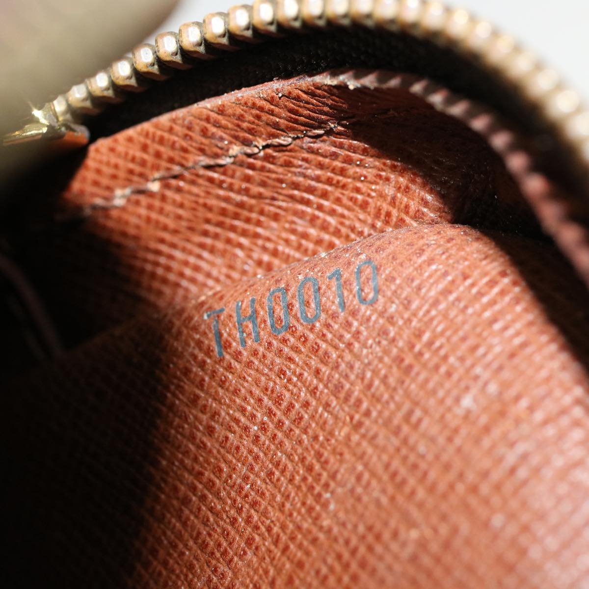 LOUIS VUITTON Monogram Amazon Shoulder Bag M45236 LV 31958