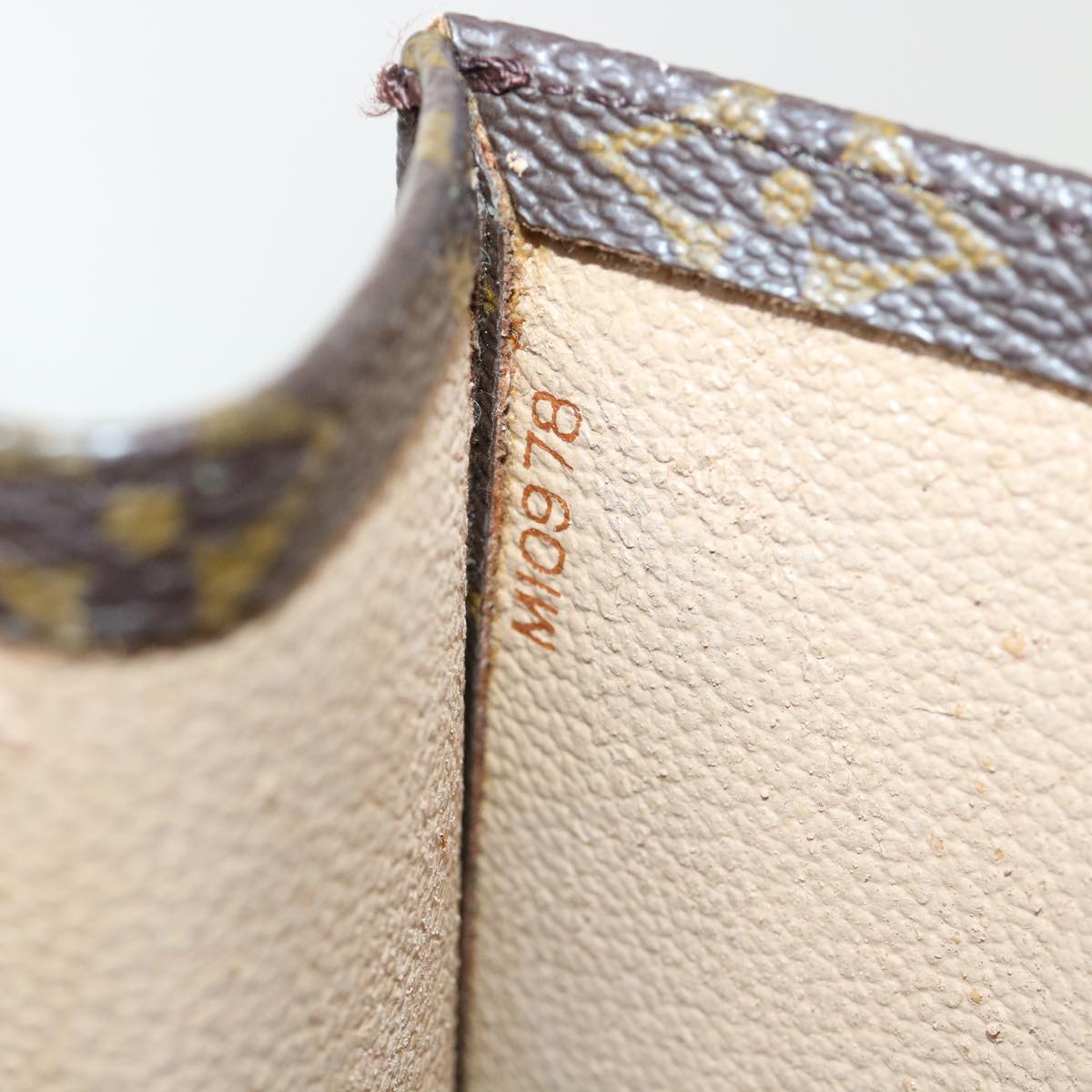 LOUIS VUITTON Monogram Sac Plat Hand Bag M51140 LV 32068