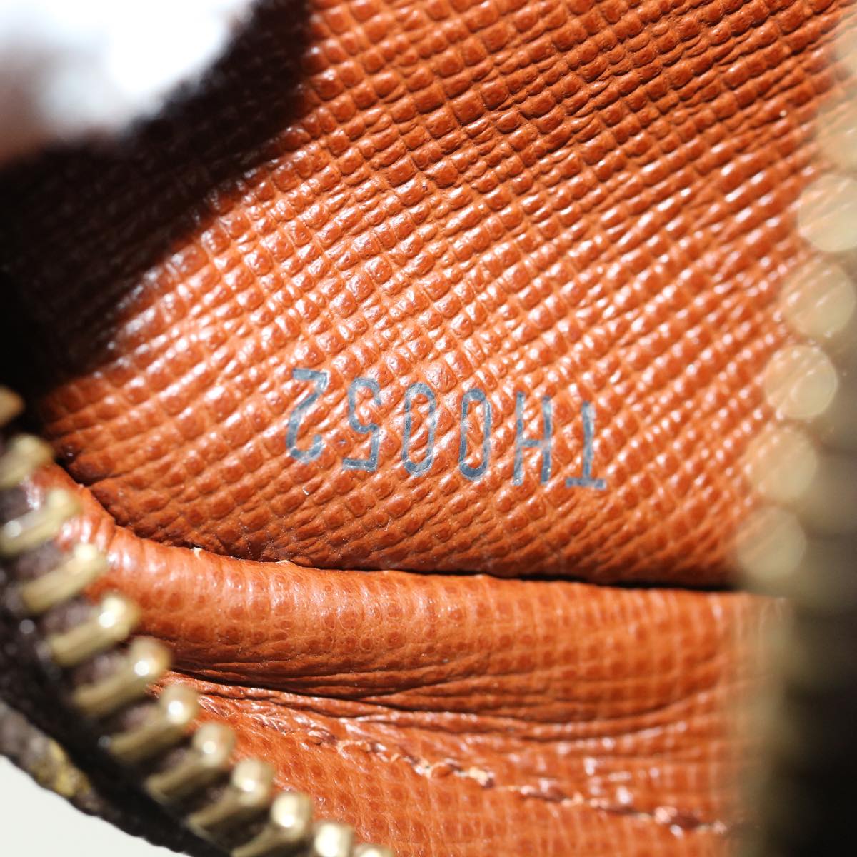 LOUIS VUITTON Monogram Amazon Shoulder Bag M45236 LV 32076