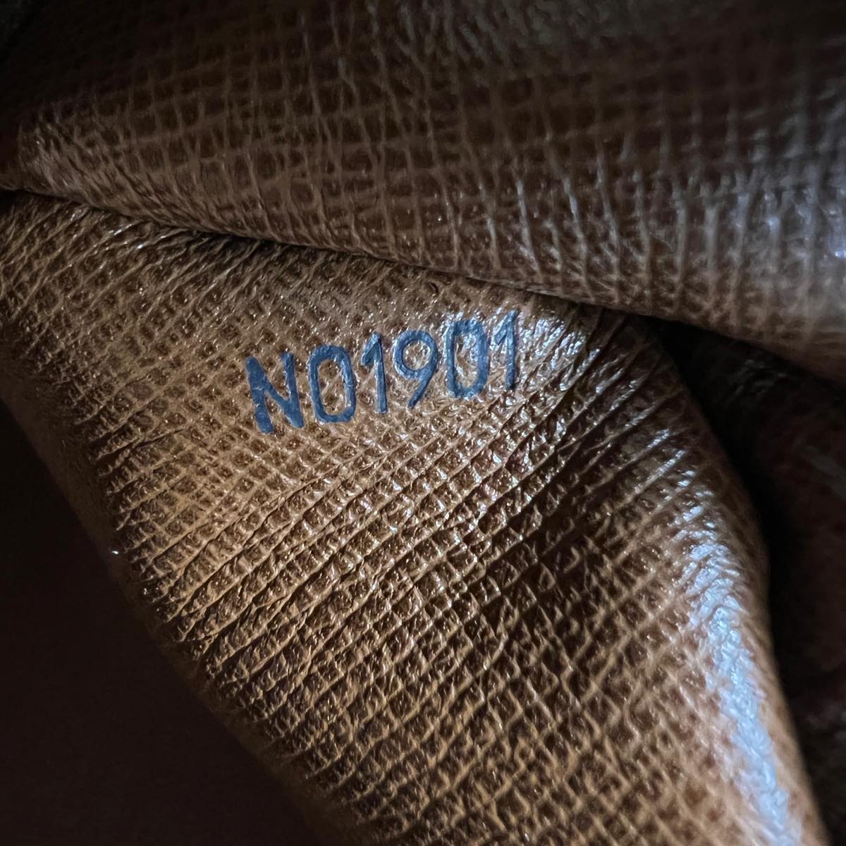 LOUIS VUITTON Monogram Trocadero 30 Shoulder Bag M51272 LV 32125