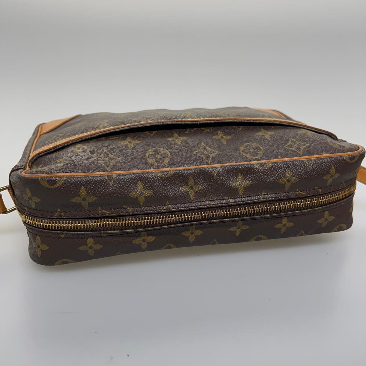 LOUIS VUITTON Monogram Trocadero 30 Shoulder Bag M51272 LV 32125