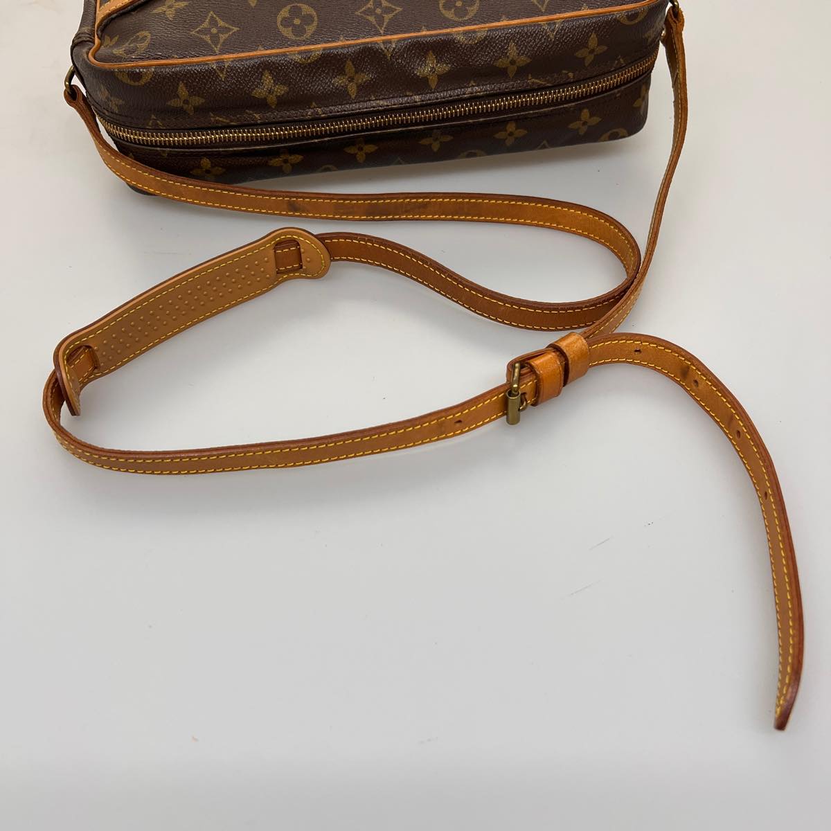 LOUIS VUITTON Monogram Trocadero 30 Shoulder Bag M51272 LV 32125