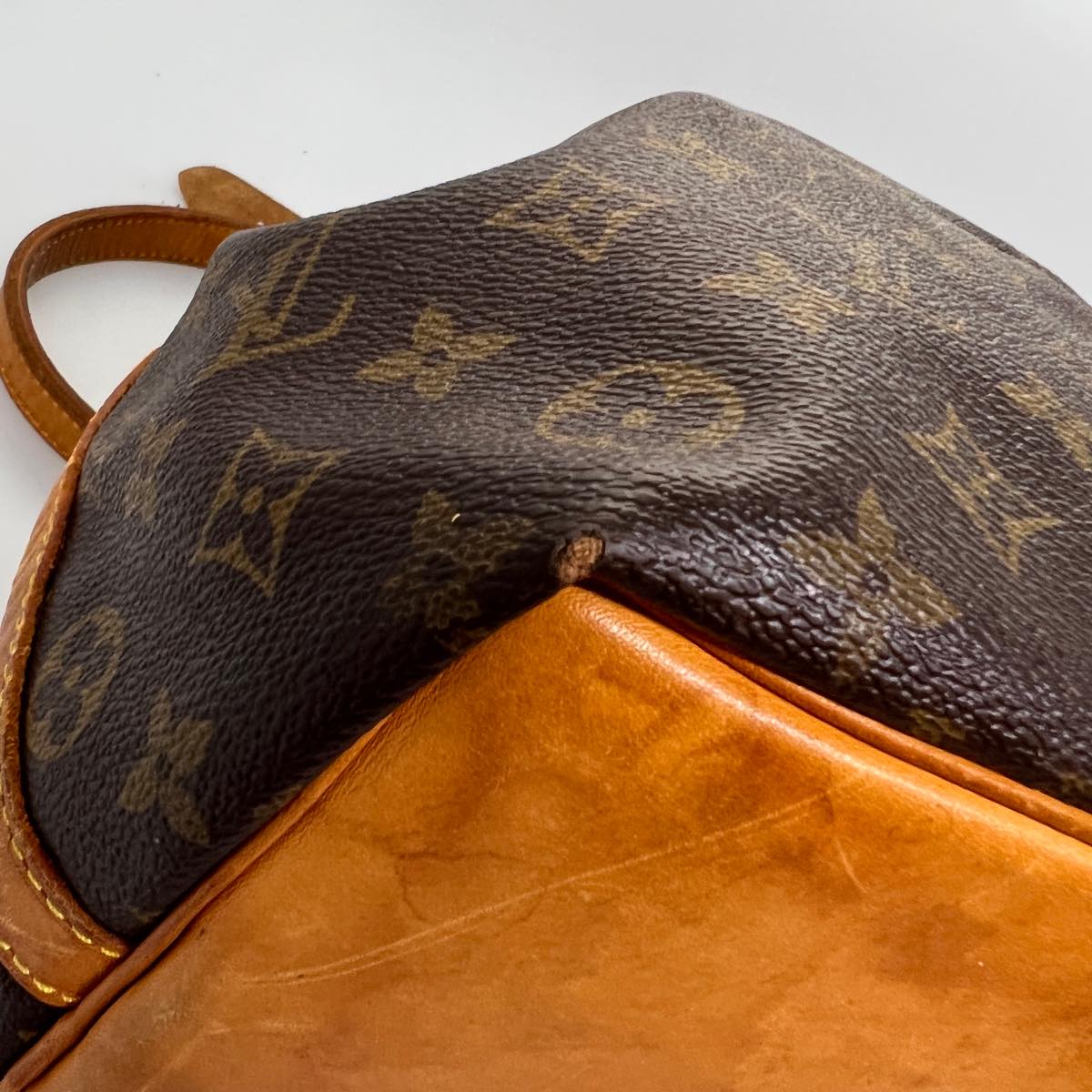 LOUIS VUITTON Monogram Petit Noe Shoulder Bag M42226 LV 32428