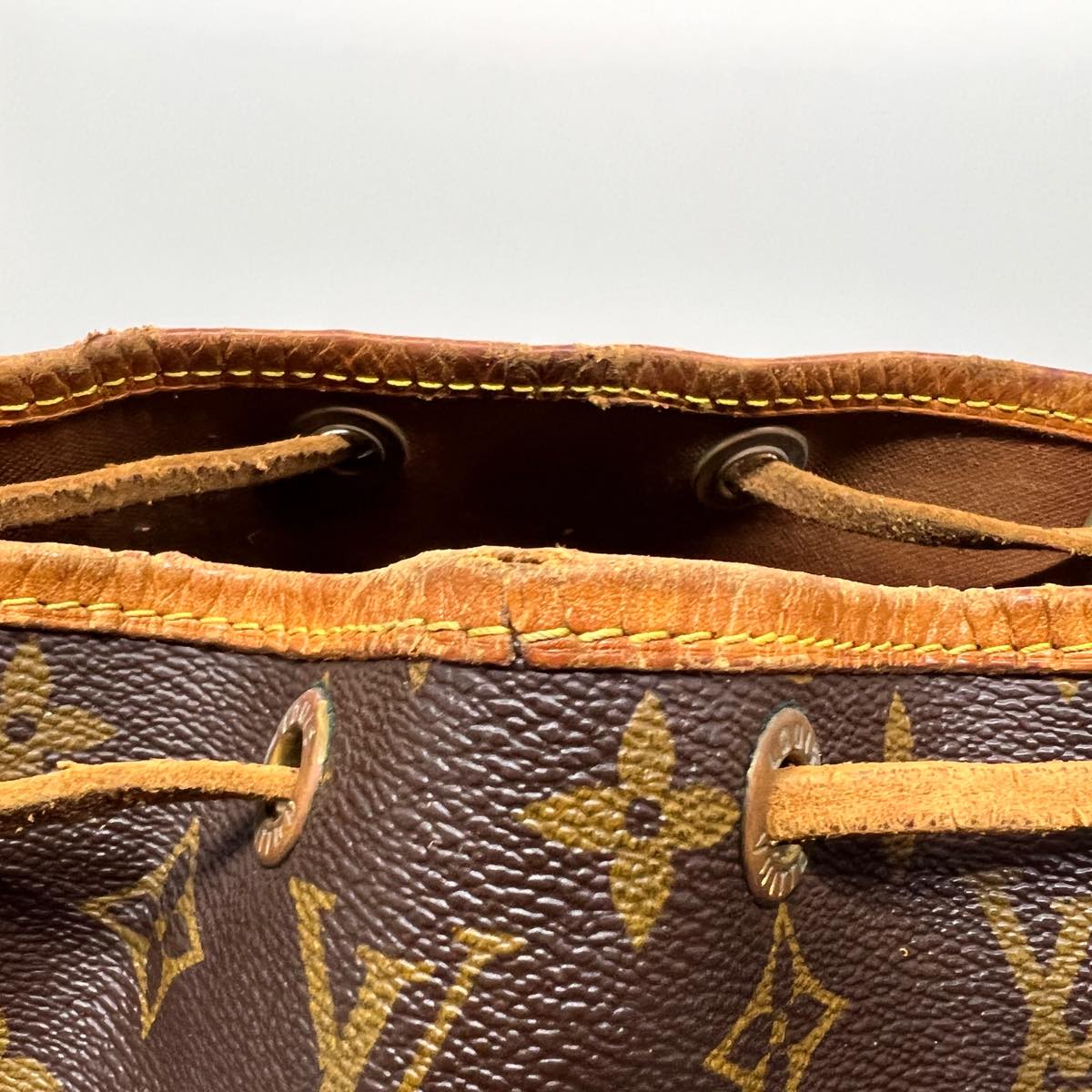 LOUIS VUITTON Monogram Petit Noe Shoulder Bag M42226 LV 32428