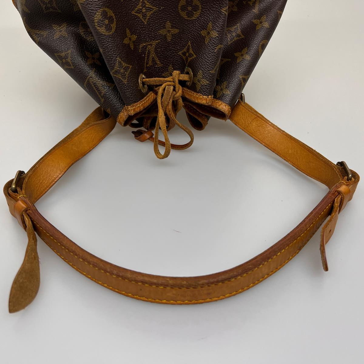 LOUIS VUITTON Monogram Petit Noe Shoulder Bag M42226 LV 32428